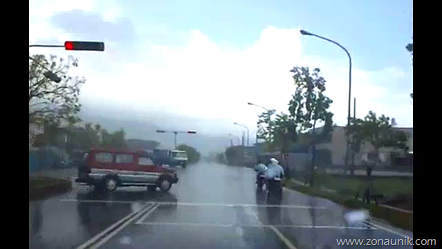 [Tabrak%2520Lari%2520%25282%2529%255B2%255D.png]