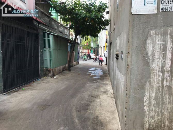 Bán nhà hẻm ô tô Trịnh Đình Thảo Quận Tân Phú 04 Bán nhà hẻm ô tô Trịnh Đình Thảo Quận Tân Phú 04