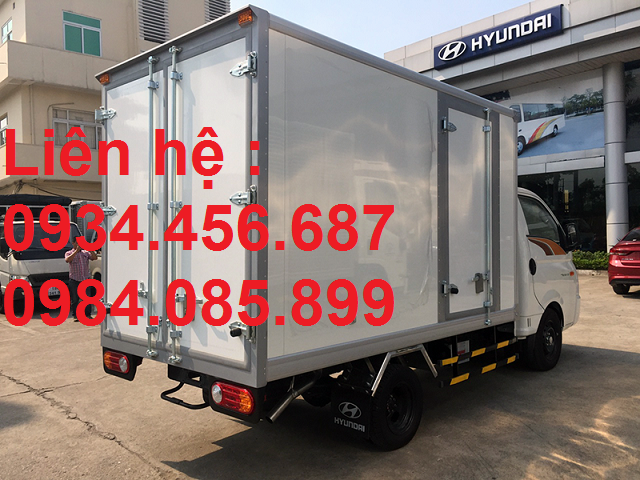 xe cho thuoc hyundai h150 dong lanh