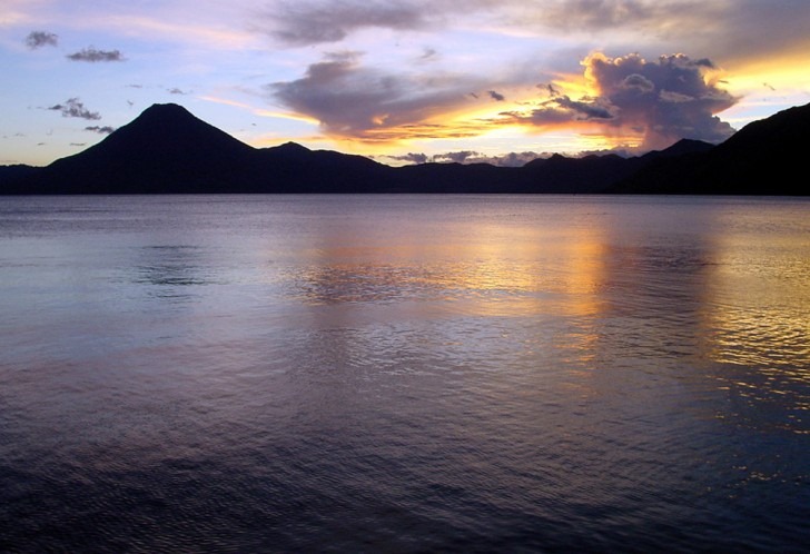 [Lake-Atitlan-Guatemala61-728x498%255B4%255D.jpg]