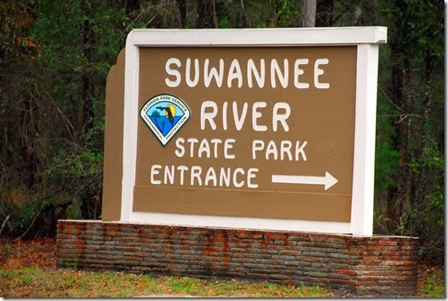 Suwannee Sign