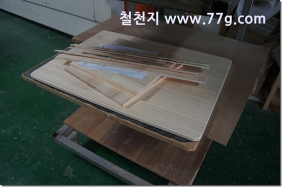77gDSC05001-20130829-155219