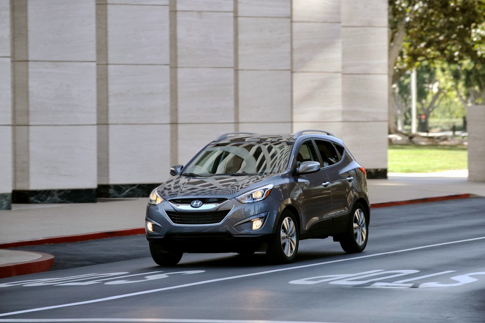 [2014-Hyundai-Tucson-FL-4%255B2%255D.jpg]