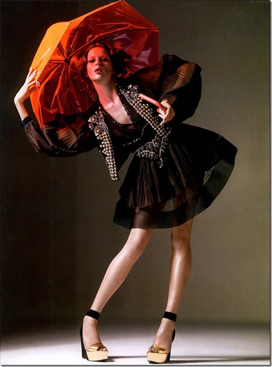 vogue-it-march2005