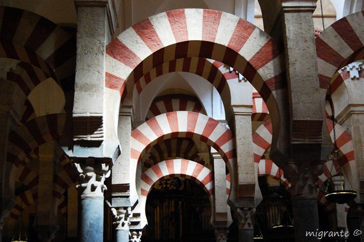arcos de herradura - mezquita de córdoba