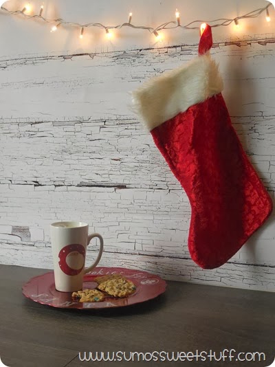 Santa Plate at SumosSweetStuff.com #christmas