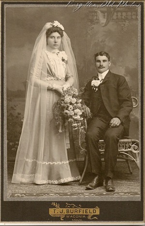 1898to 1899 wedding photo Dorset 3