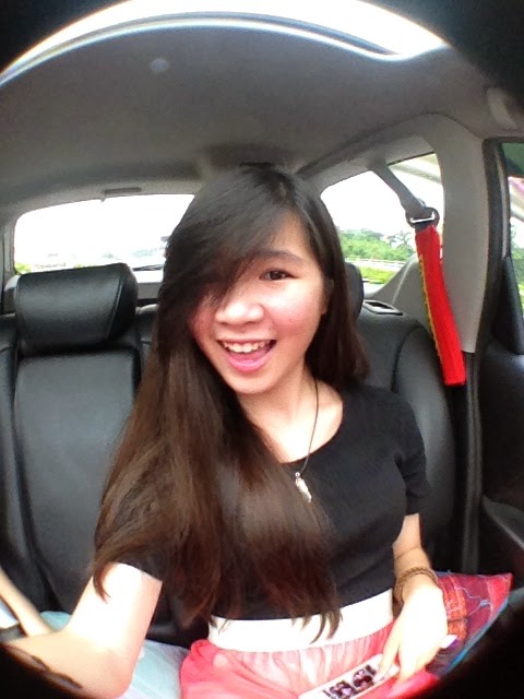 So yea, i am Joy Lim, a humble blogger from Singapore. 