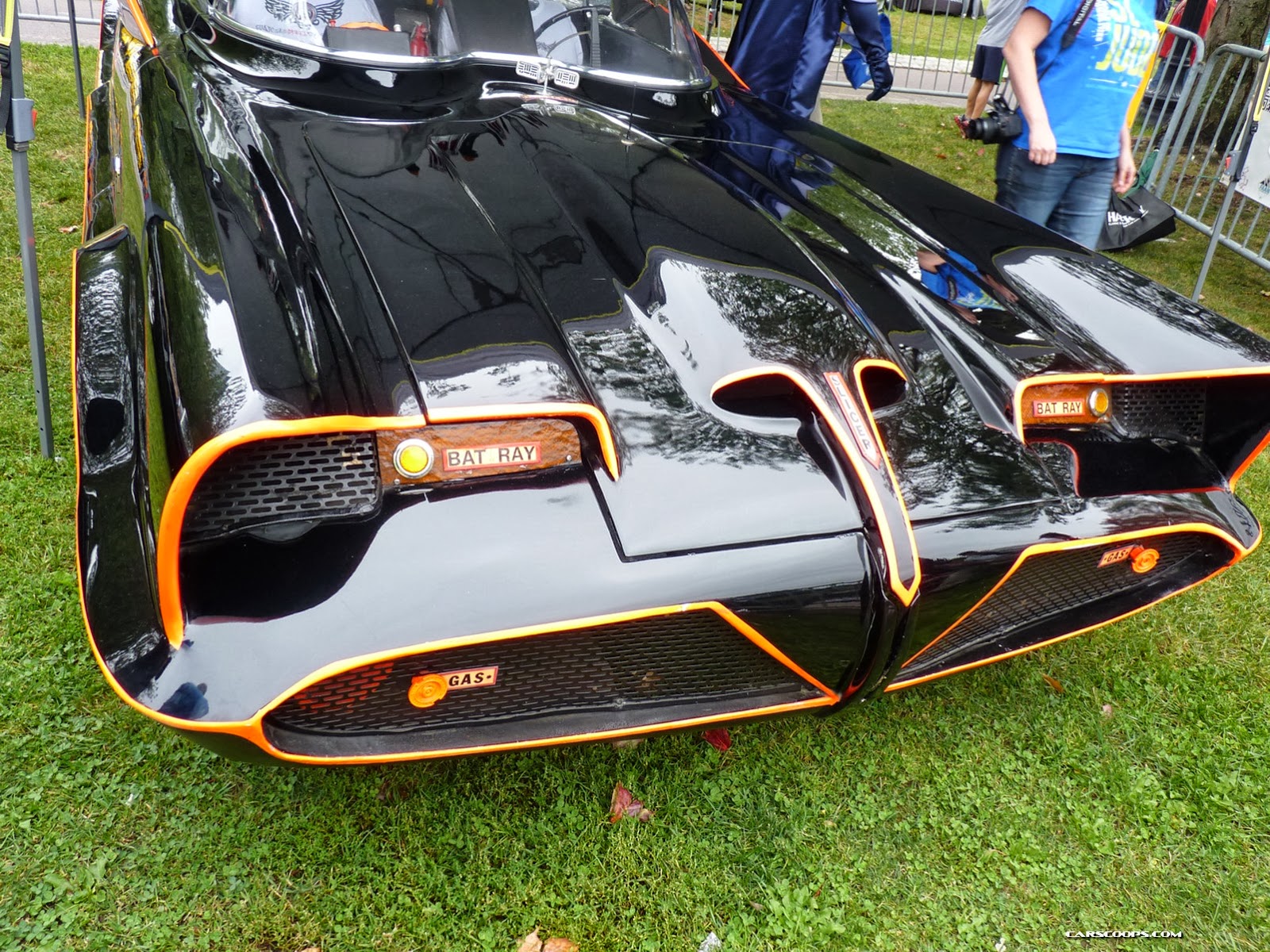 [2013-Boston-Classic-Show-Carscoops66%255B5%255D.jpg]
