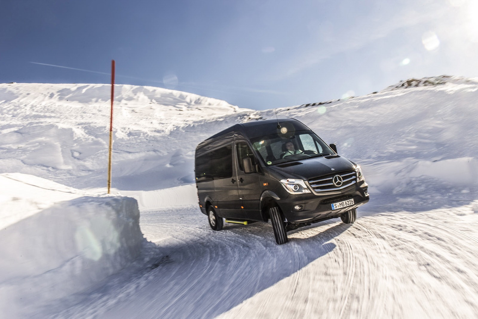 [Mercedes-Benz-Sprinter-4x4-79%255B2%255D.jpg]