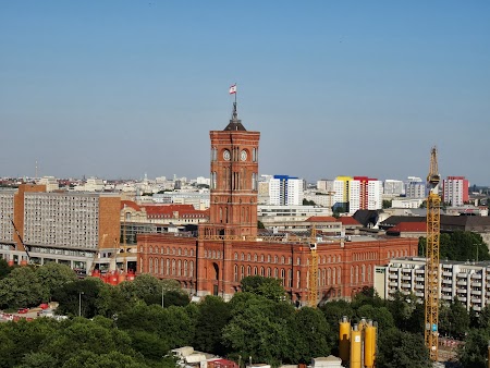 Obiective turistice Berlin: Primaria Rosie