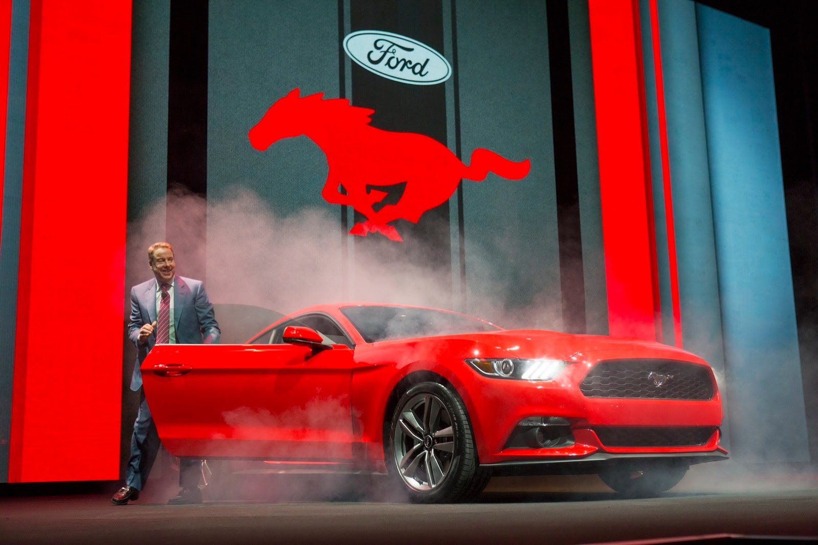 [2015-Mustang-b2%255B2%255D.jpg]