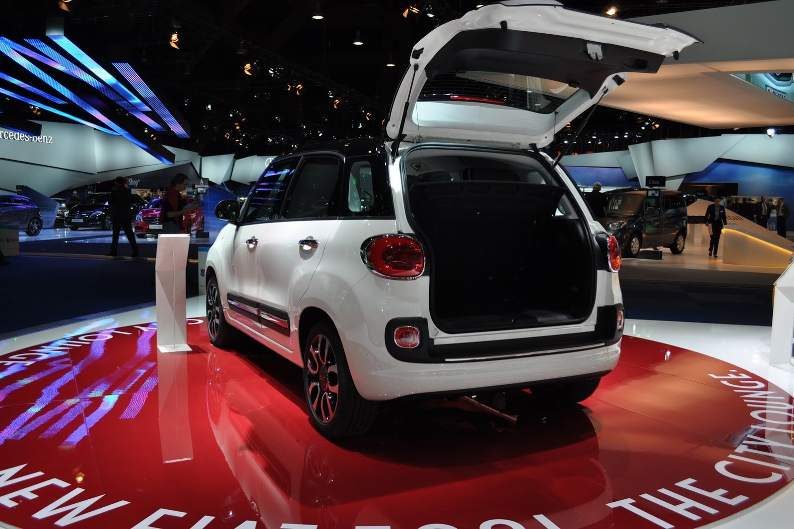 [Fiat-500L_4%255B2%255D.jpg]