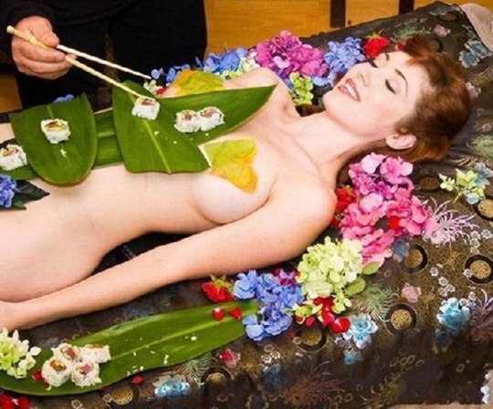 [sushi%2520humano%2520%252811%2529%255B3%255D.jpg]