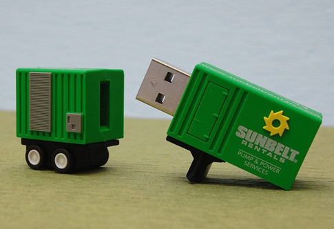 45. Camión USB Drive