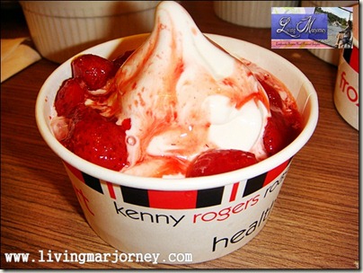 Kenny Rogers Strawberry Yogurt