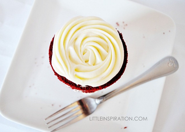 red velvet mini cake