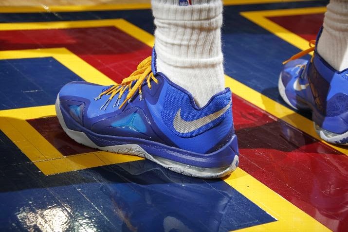 LeBron Turns Into Ambassador and Carries Cavs Over Warriors | NIKE ...