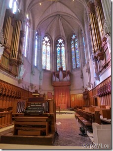 Oct 21, 2013: Organ and choir area