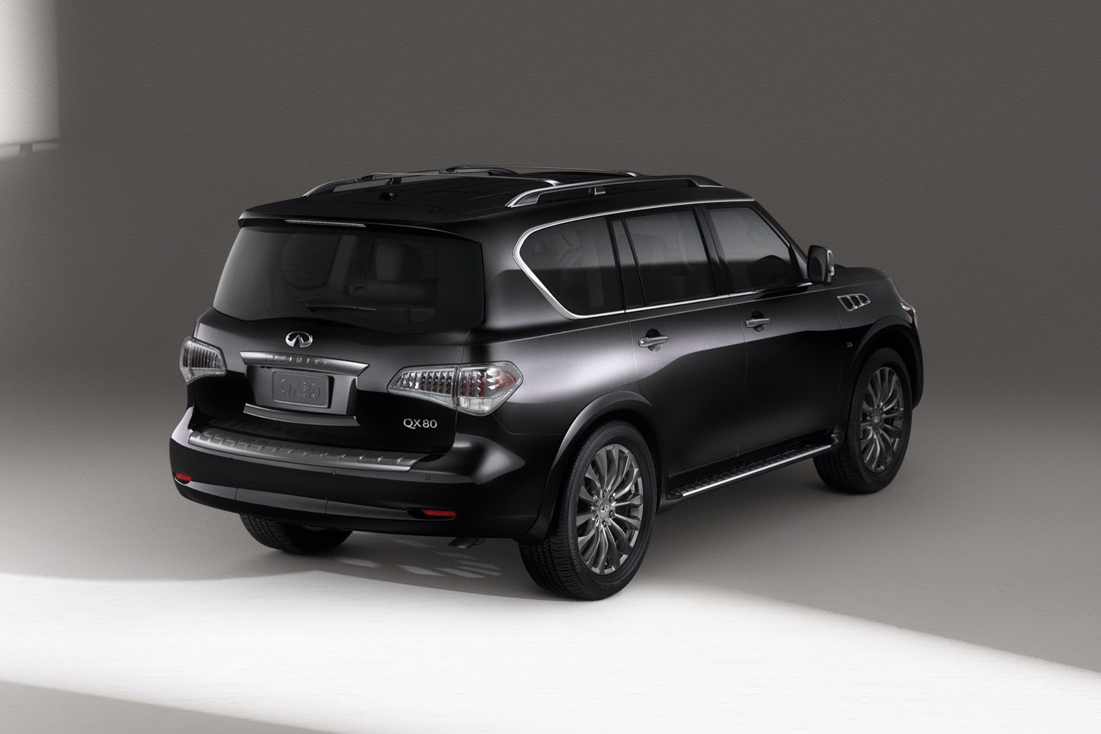 Infiniti qx80 2010