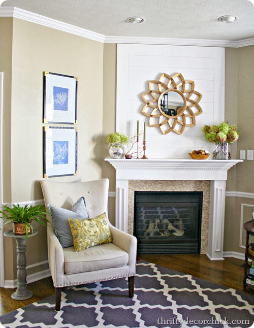 Natural fall mantel in family room