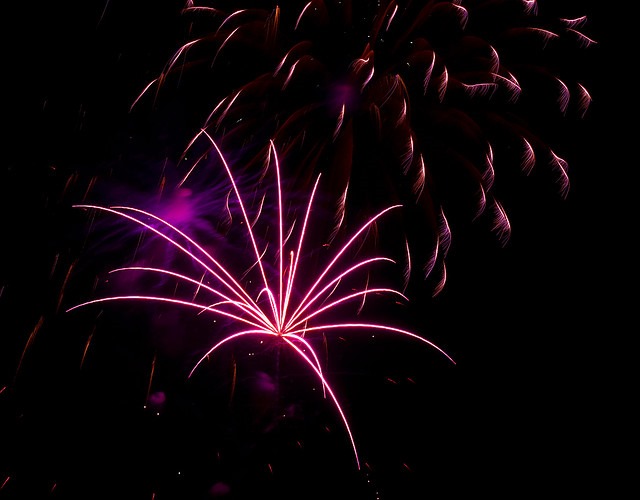 [fireworks44.jpg]