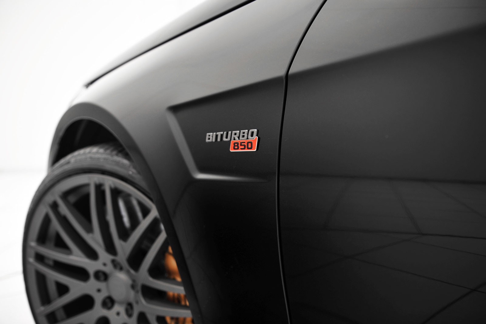 [Brabus-850-60-Biturbo-E-Class-13%255B3%255D.jpg]