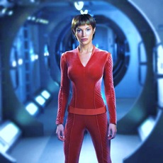 T'Pol on the new machine