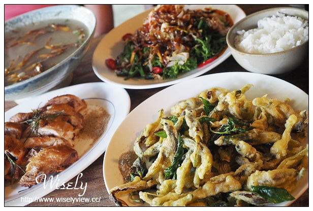 加蜜園＠赤科山上金針風味餐，可上網木屋餐飲～假日需預約