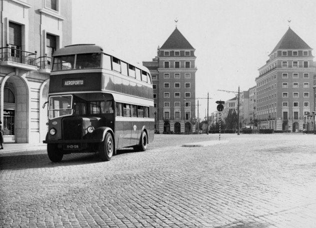 [1947%25201%25C2%25BA%2520Autocarro%25202%2520pisos%2520201%255B6%255D.jpg]