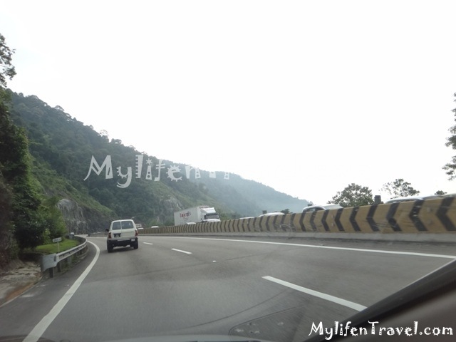 [Malaysia-Plus-Highway-083.jpg]