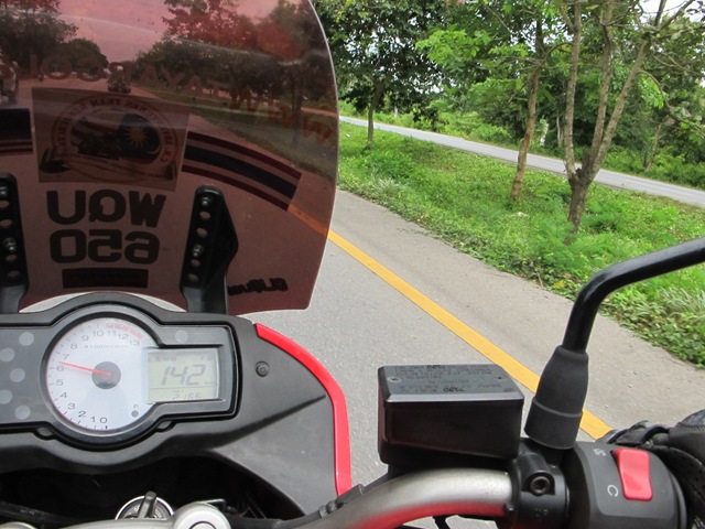 [IMG_57521.jpg]