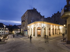 fachada-bar-evolucion fachada-bar-evolucion