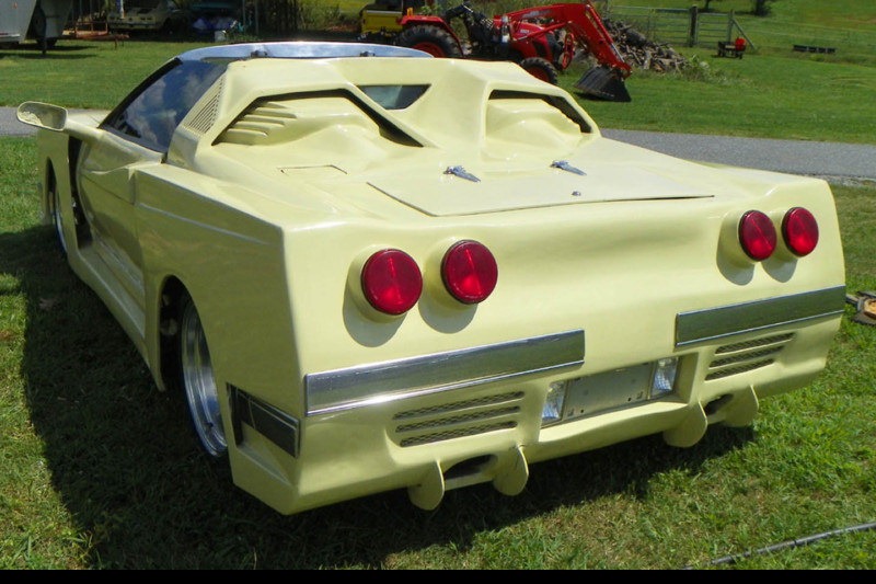 [1983-Custon-Trans-Am-7%255B2%255D.jpg]