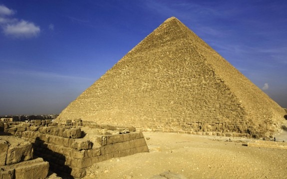 [The-Great-Pyramid-Giza-Egypt-Africa-575x359%255B6%255D.jpg]