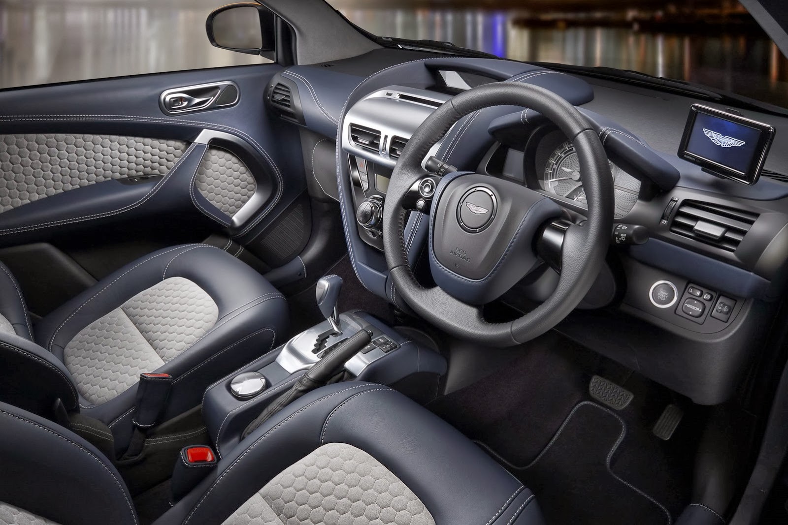 [Aston-Martin-Cygnet-5%255B2%255D.jpg]