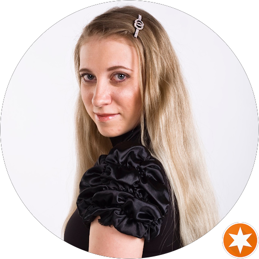 Елена Притужалова