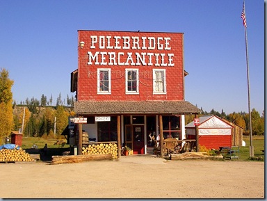polebridge-mercantile-near-glacier