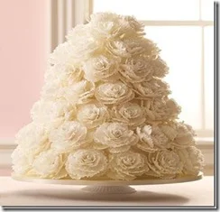 il-fiore-dellamore-per-la-torta-di-nozze-L-HDWJNH