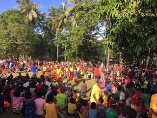 Một lễ hội trên đảo Kiriwina, Papua New Guinea.