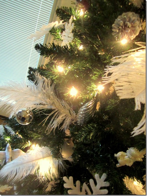 Christmas Tree White Decorations11