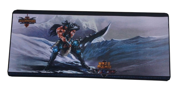 BÀN DI CHUỘT RAZER