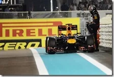 Vettel rimane senza benzina nelle qualifiche del gran premio del gran premio di Abu Dhabi 2012