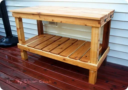 cedar wood potting bench