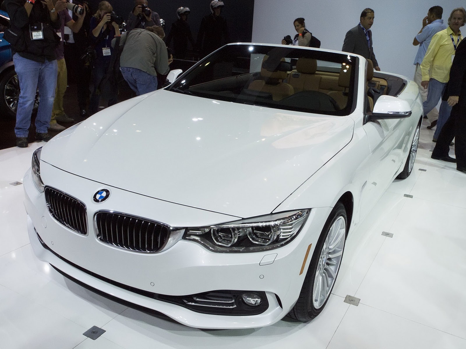 [BMW-LA-13%255B5%255D.jpg]