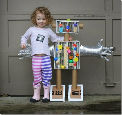 Build a Kid Size Robot with things you can find around your house. This is a great kids activities that helps introduce toddler, preschool, and kindergarten age kids to STEM. Build a Kid Size Robot with things you can find around your house. This is a great kids activities that helps introduce toddler, preschool, and kindergarten age kids to STEM.