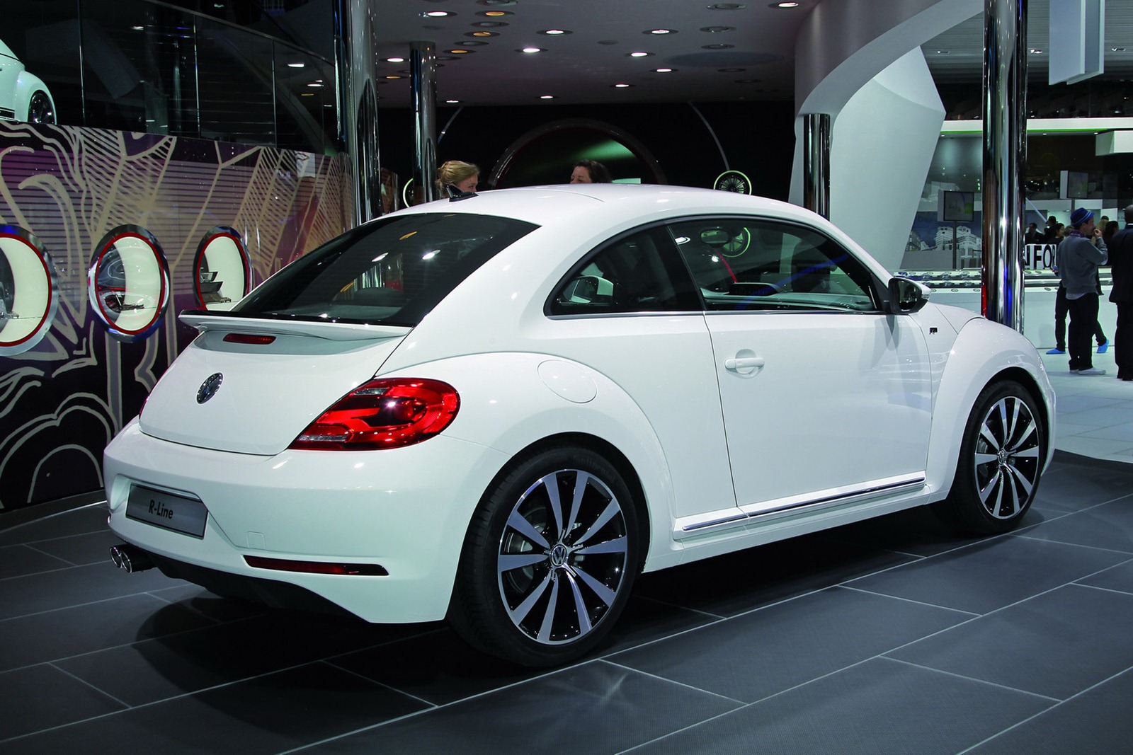 [2013-VW-Beetle-R-Line-6%255B2%255D.jpg]