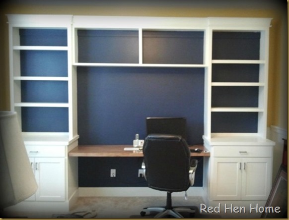 Red Hen Home office navy