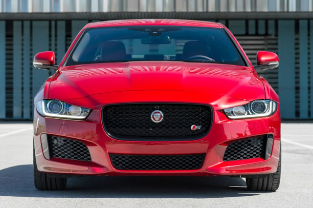 Xe Jaguar XE phiên bản thể thao 3 Xe Jaguar XE phiên bản thể thao 3