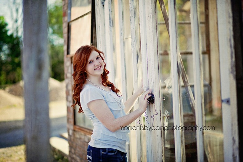 Amanda R {senior 2012} 136 logo